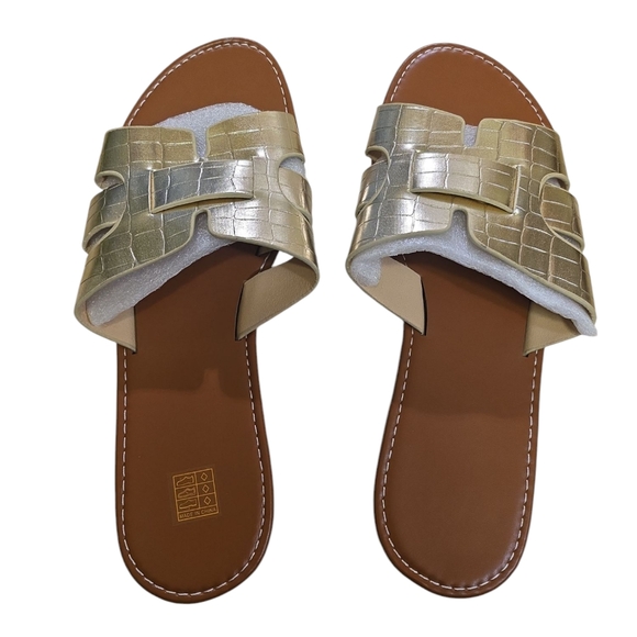 Womens Gold Flats Flip Flops Size 12 - Picture 7 of 8